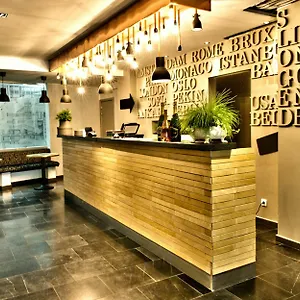 Hotel Aviation, Saint-Gilles